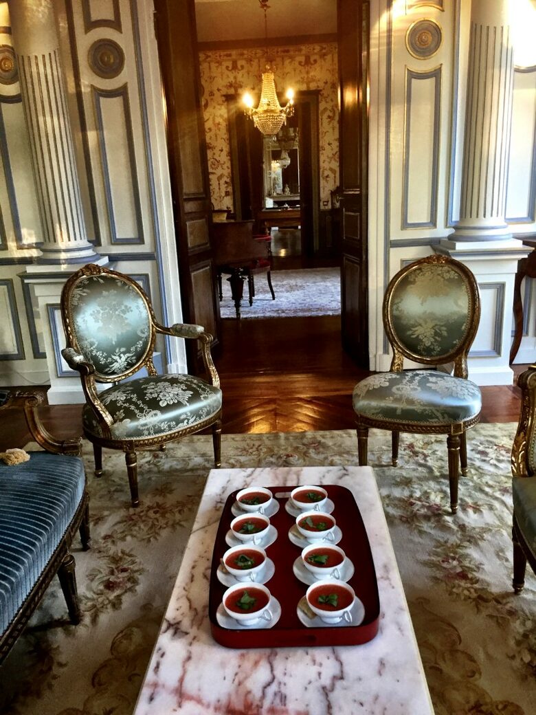 Château De Vézins (R) - Cholet, France