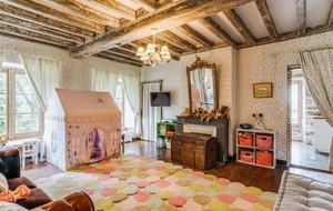 Château De Vézins (R) - Cholet, France