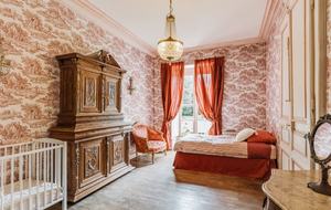 Château De Vézins (R) - Cholet, France