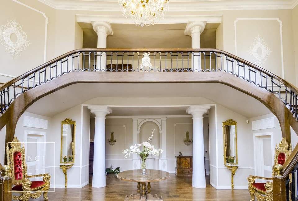 Château De Vézins (R) - Cholet, France