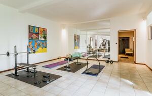 Château De Vézins (R) - Cholet, France