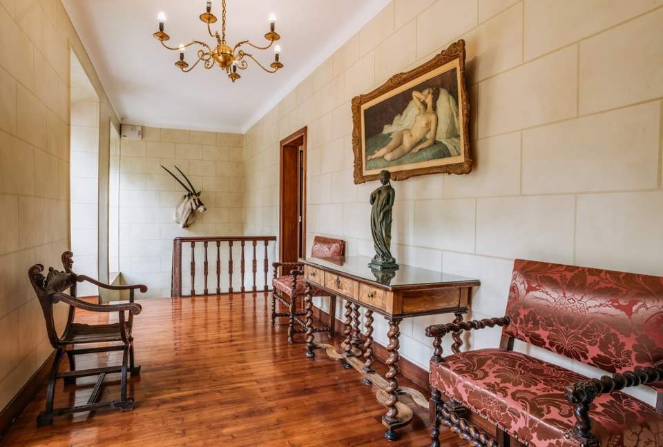 Château De Vézins (R) - Cholet, France