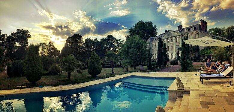 Château De Vézins (R) - Cholet, France