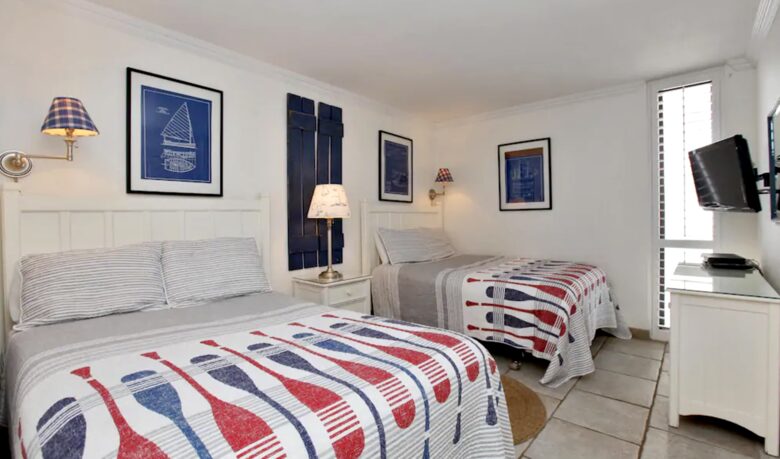 Emerald Towers Beachfront Residence - Destin, Florida