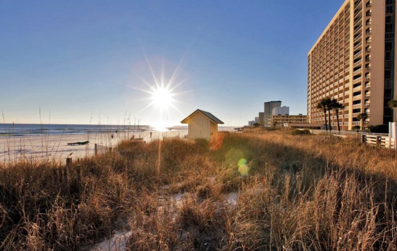 Emerald Towers Beachfront Residence - Destin, Florida