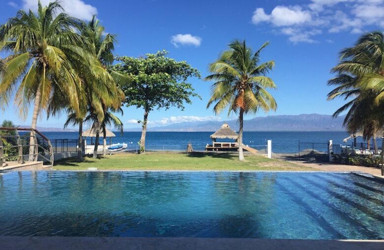 La Blanca del Palmar - Palmar de Ocoa, Dominican Republic