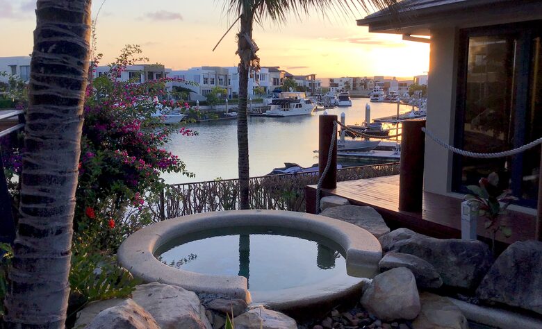 Westerly Manor - Sovereign Island, Australia