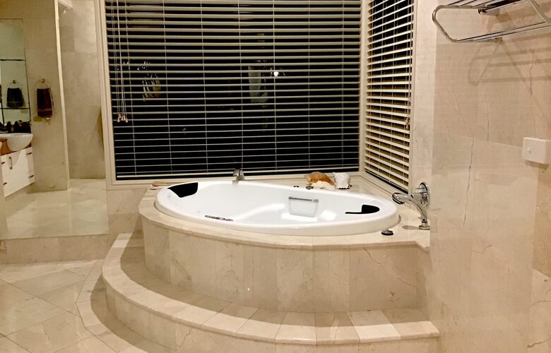 Westerly Manor - Sovereign Island, Australia