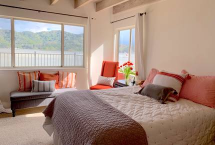 Waterfront Apartment: A Ferry Away From San Francisco! - Tiburon, California