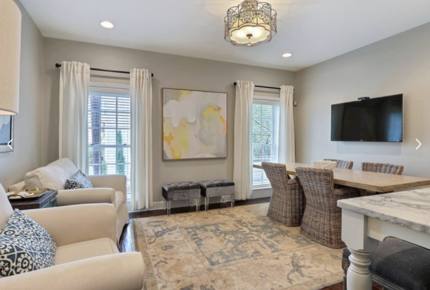 Southern Historic Cottage- trial - Savannah, Georgia