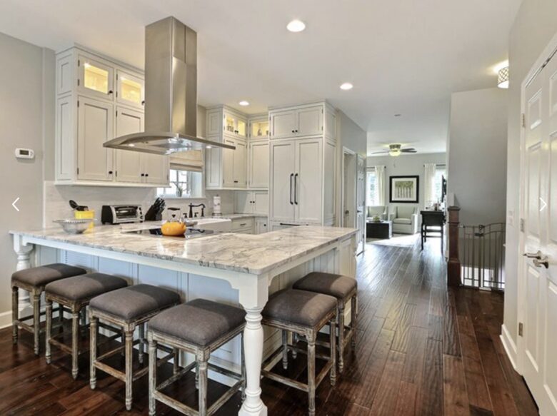 Southern Historic Cottage- trial - Savannah, Georgia