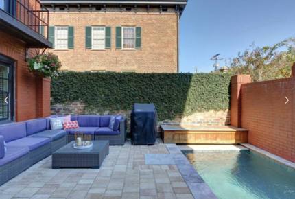 Southern Historic Cottage- trial - Savannah, Georgia