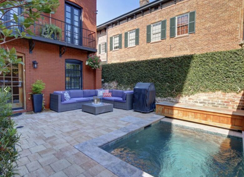 Southern Historic Cottage- trial - Savannah, Georgia