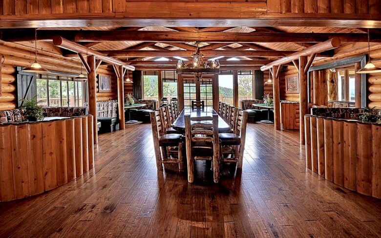 Timber Moose: America's Biggest Log Cabin - Heber City, Utah