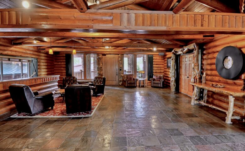 Timber Moose: America's Biggest Log Cabin - Heber City, Utah