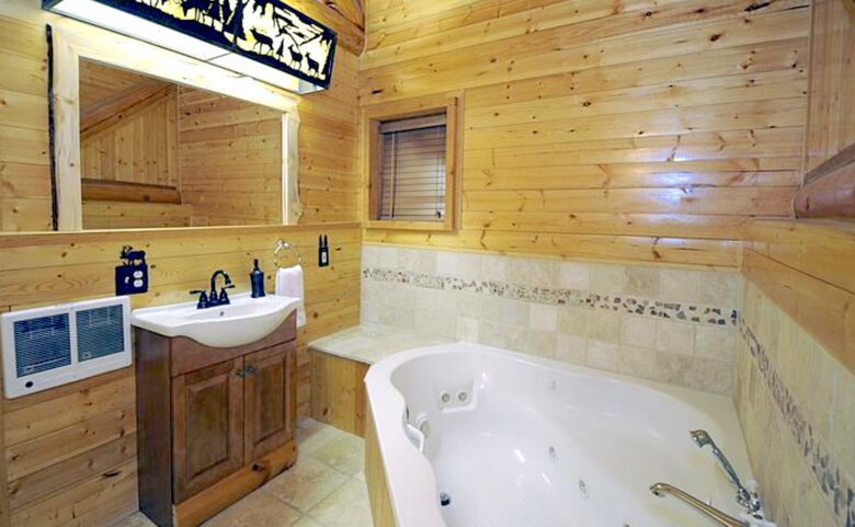 Timber Moose: America's Biggest Log Cabin - Heber City, Utah