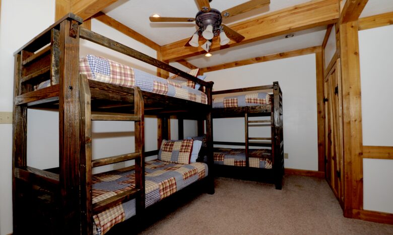 Timber Moose: America's Biggest Log Cabin - Heber City, Utah