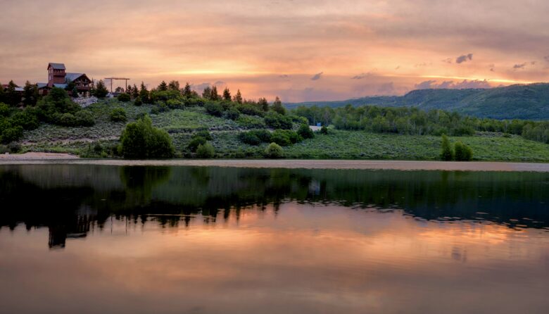 Timber Moose: America's Biggest Log Cabin - Heber City, Utah