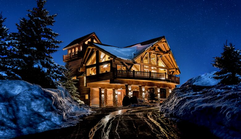 Timber Moose: America's Biggest Log Cabin - Heber City, Utah