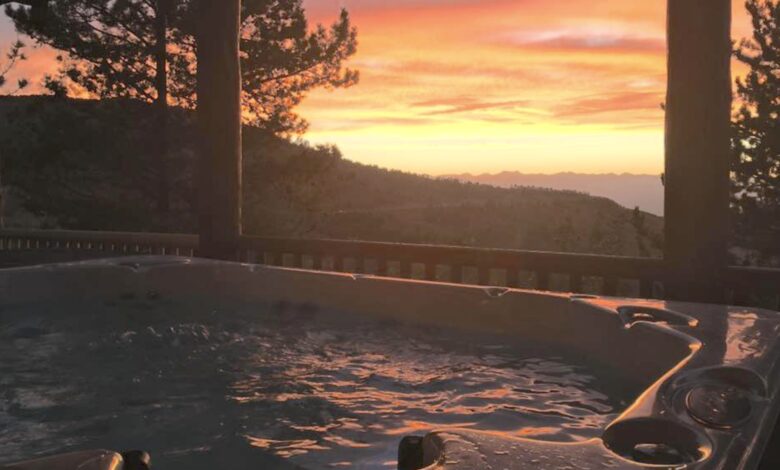 Timber Moose: America's Biggest Log Cabin - Heber City, Utah