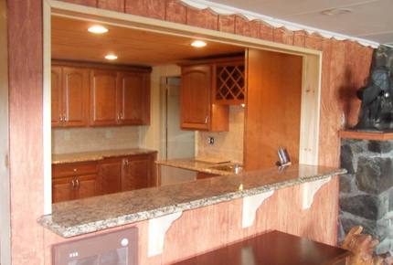 Serene Lakefront Home - Lake George, New York