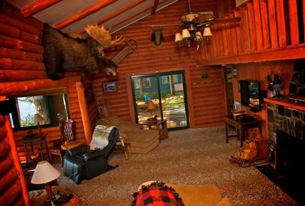 Serene Lakefront Home - Lake George, New York