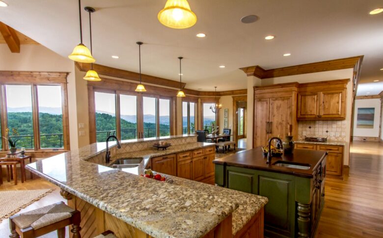 Waving Bear Vistas - Boone, North Carolina