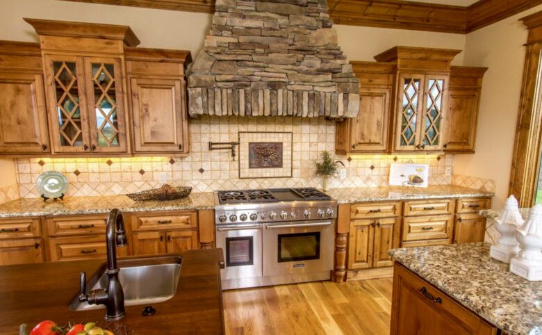 Waving Bear Vistas - Boone, North Carolina