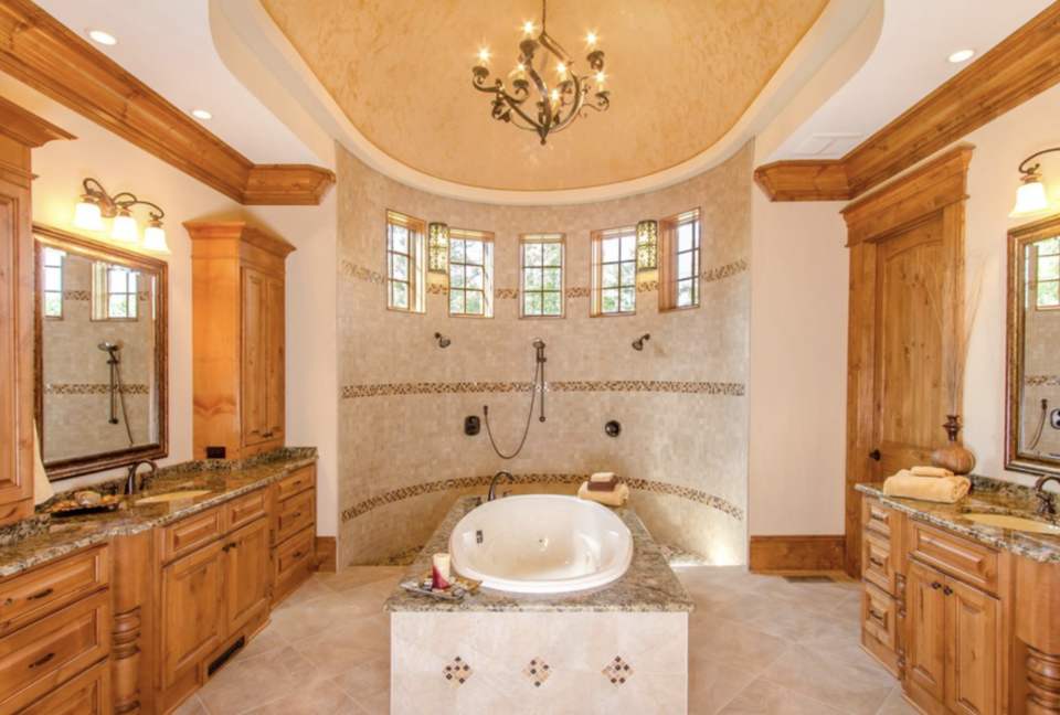 Waving Bear Vistas - Boone, North Carolina