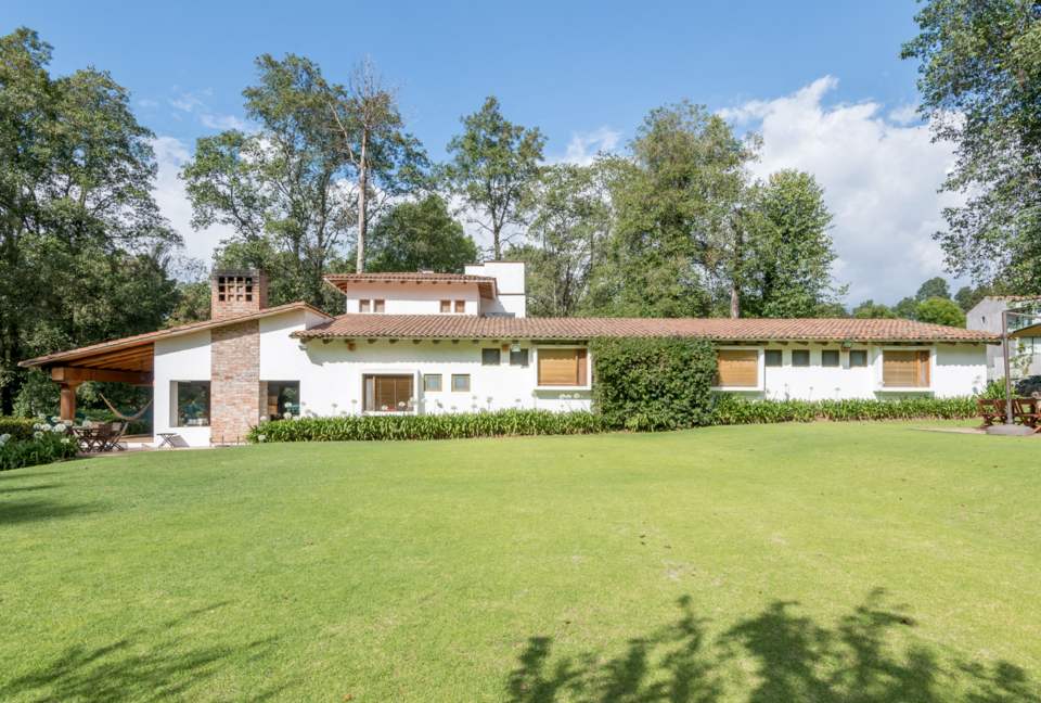 Valle de Bravo Country Club Villa - Rancho Avandaro - Valle de Bravo, Mexico