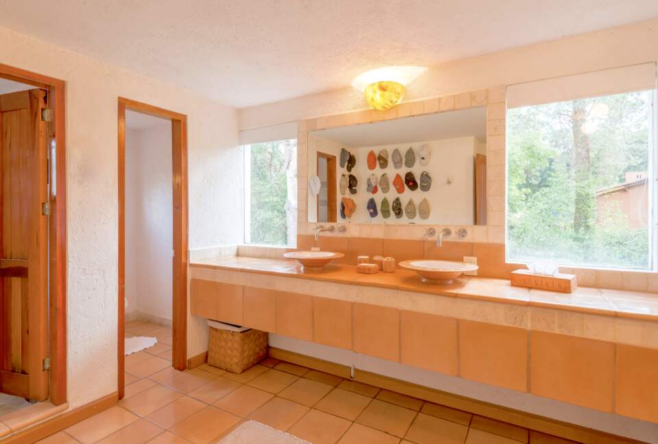 Valle de Bravo Country Club Villa - Rancho Avandaro - Valle de Bravo, Mexico