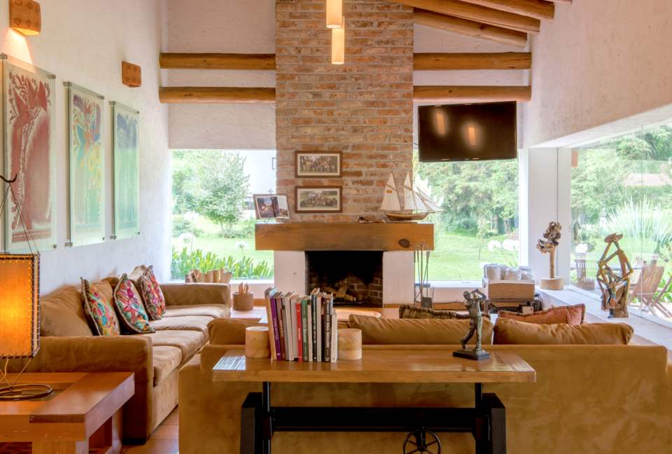 Valle de Bravo Country Club Villa - Rancho Avandaro - Valle de Bravo, Mexico