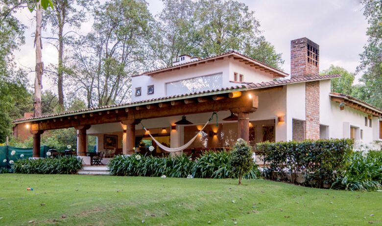 Valle de Bravo Country Club Villa - Rancho Avandaro - Valle de Bravo, Mexico