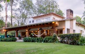 Valle de Bravo Country Club Villa - Rancho Avandaro - Valle de Bravo, Mexico