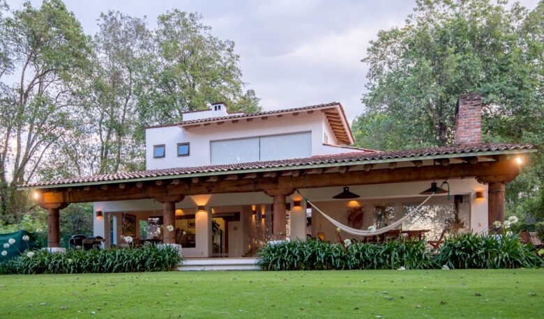 Valle de Bravo Country Club Villa - Rancho Avandaro - Valle de Bravo, Mexico