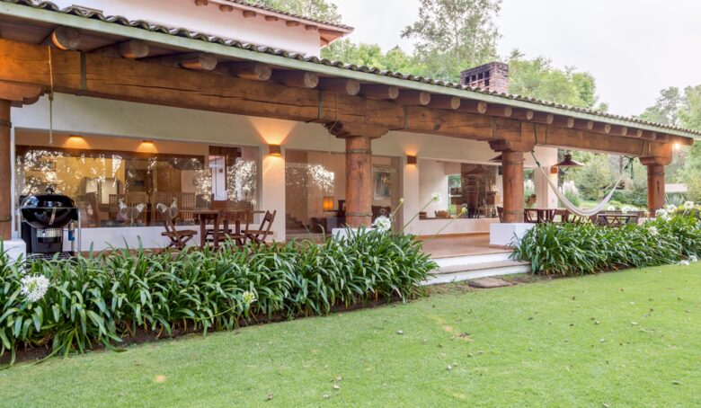 Valle de Bravo Country Club Villa - Rancho Avandaro - Valle de Bravo, Mexico