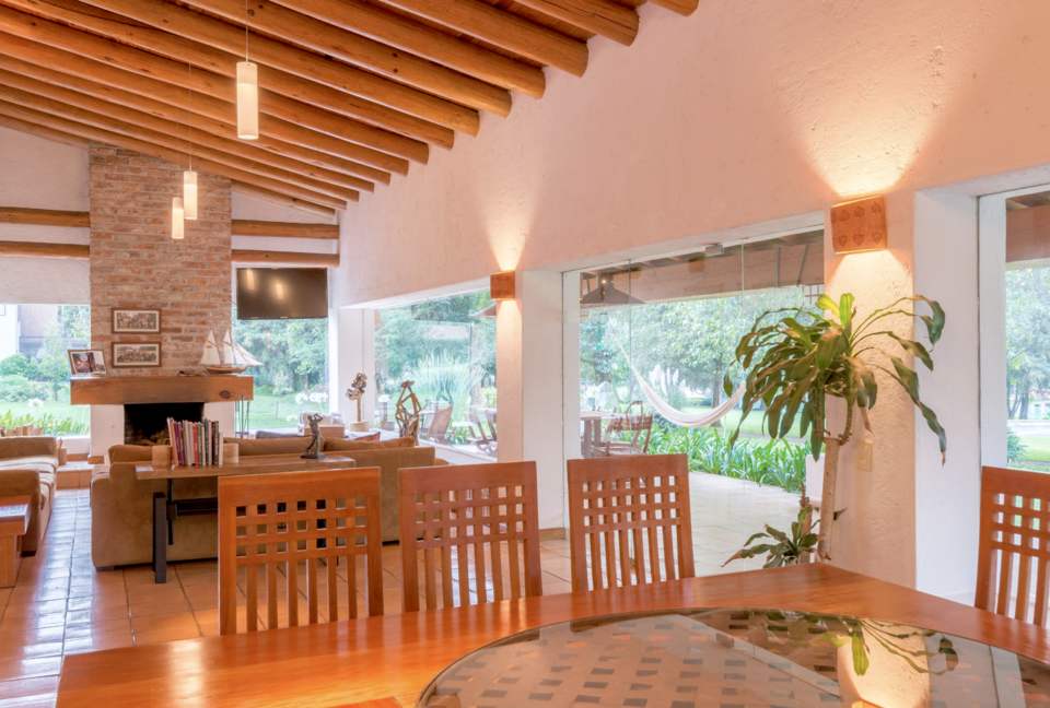 Valle de Bravo Country Club Villa - Rancho Avandaro - Valle de Bravo, Mexico