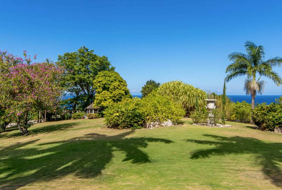 Montego Bay Compound - Bambu Villa - Hopewell, Jamaica