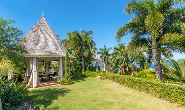Montego Bay Compound - Bambu Villa - Hopewell, Jamaica
