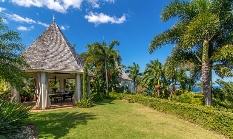 Montego Bay Compound - Bambu Villa - Hopewell, Jamaica