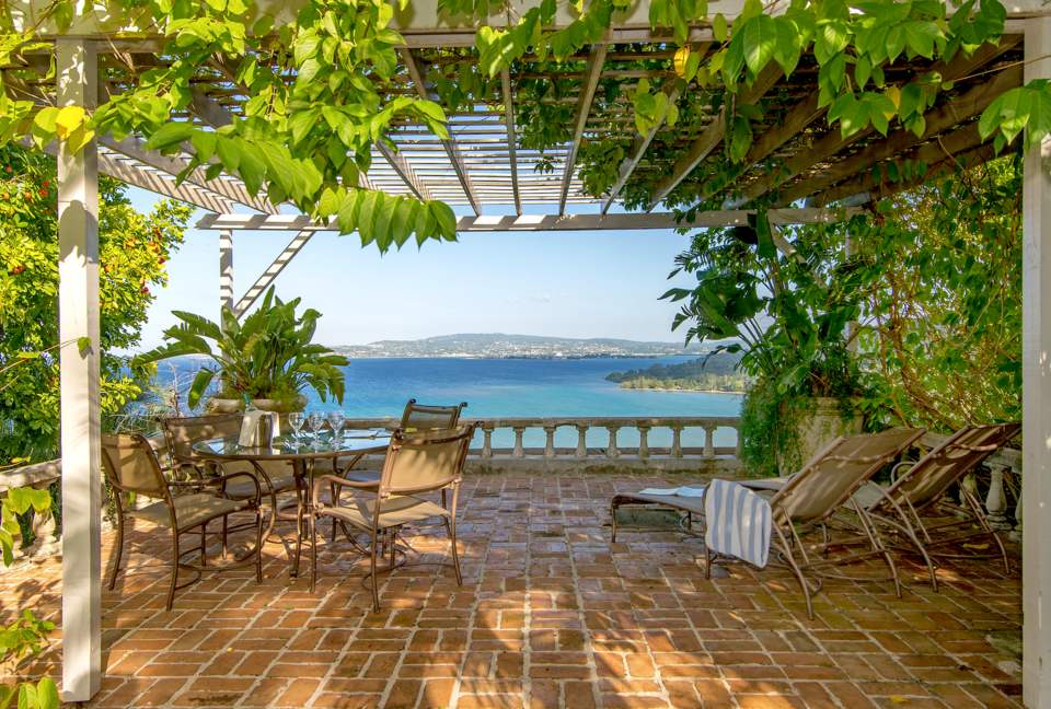 Montego Bay Compound - Bambu Villa - Hopewell, Jamaica