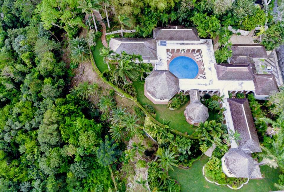 Montego Bay Compound - Bambu Villa - Hopewell, Jamaica