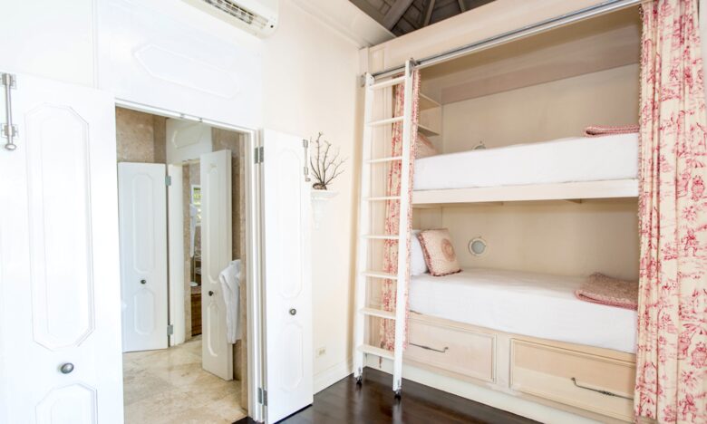 Montego Bay Compound - Bambu Villa - Hopewell, Jamaica