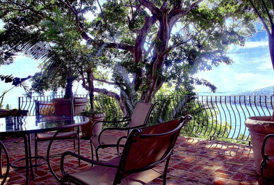 Montego Bay Compound - Bambu Villa - Hopewell, Jamaica