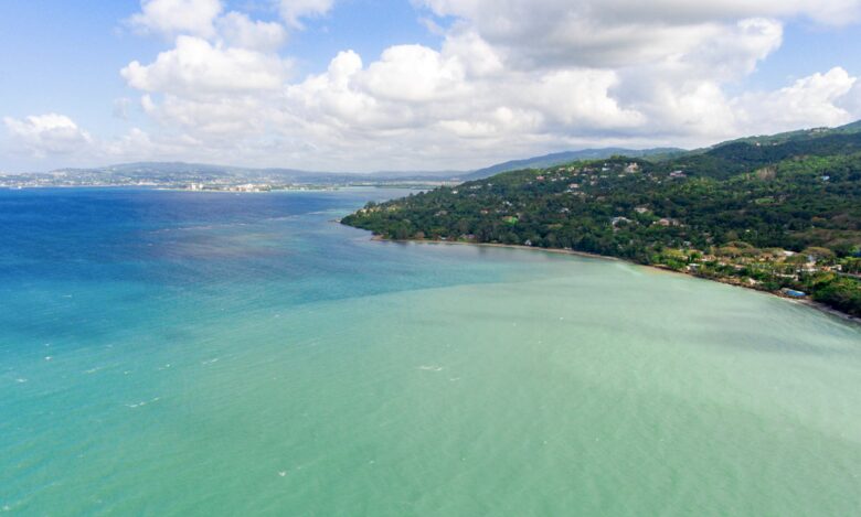 Montego Bay Compound - Bambu Villa - Hopewell, Jamaica