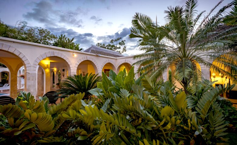 Montego Bay Compound - Bambu Villa - Hopewell, Jamaica