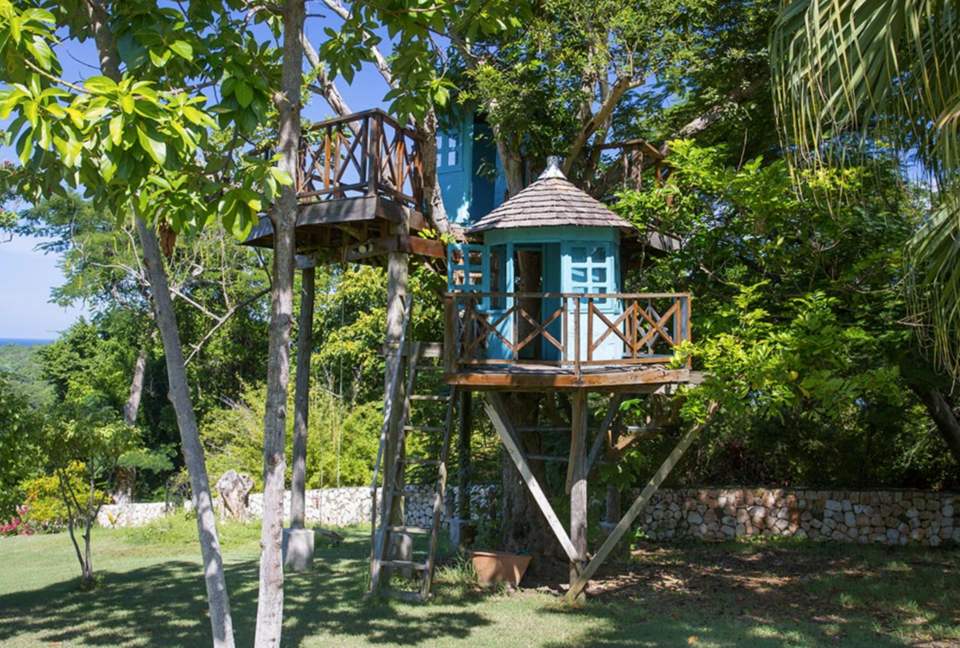 Montego Bay Compound - Bambu Villa - Hopewell, Jamaica