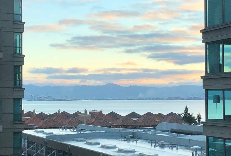 San Francisco Waterfront Residence With Bay Views! - San Francisco, California