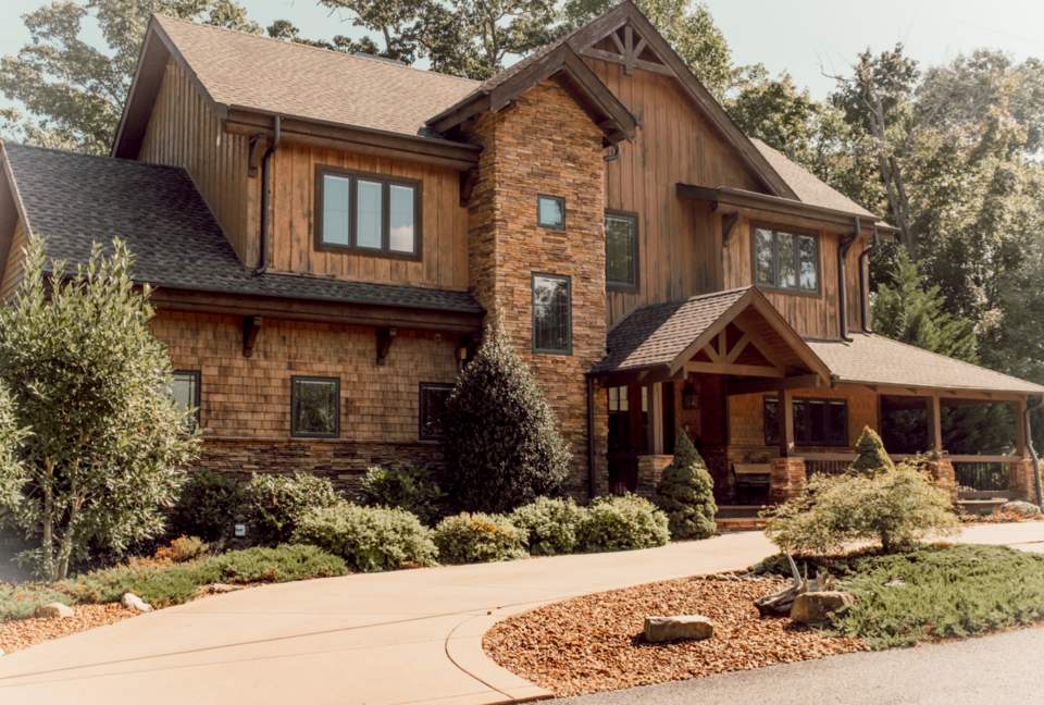 Watauga - Beautiful Tennessee Lake Home - Smithville, Tennessee