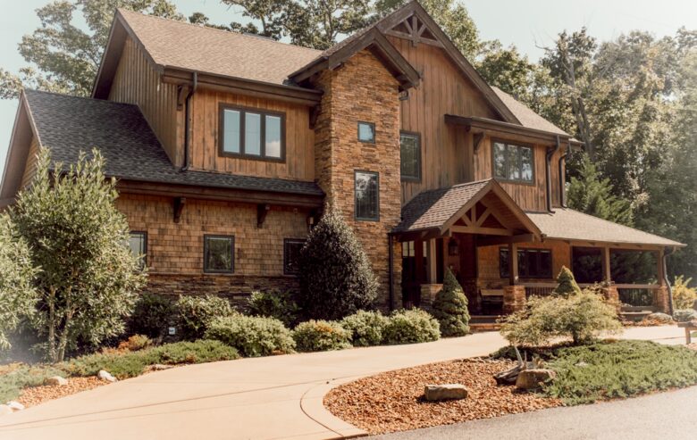 Watauga - Beautiful Tennessee Lake Home - Smithville, Tennessee